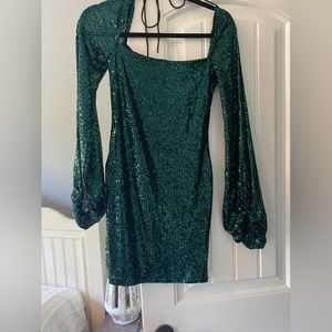 Lucy in the sky Sequins Dress in Emerald Green